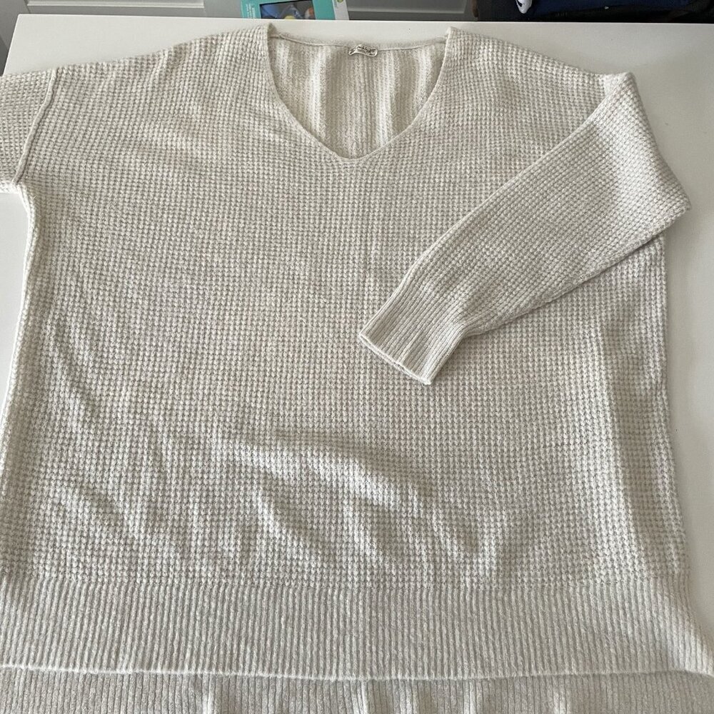 Free People Sweater Women M/L Intimately COMFY Oversized Waffle Knit Wool Blend